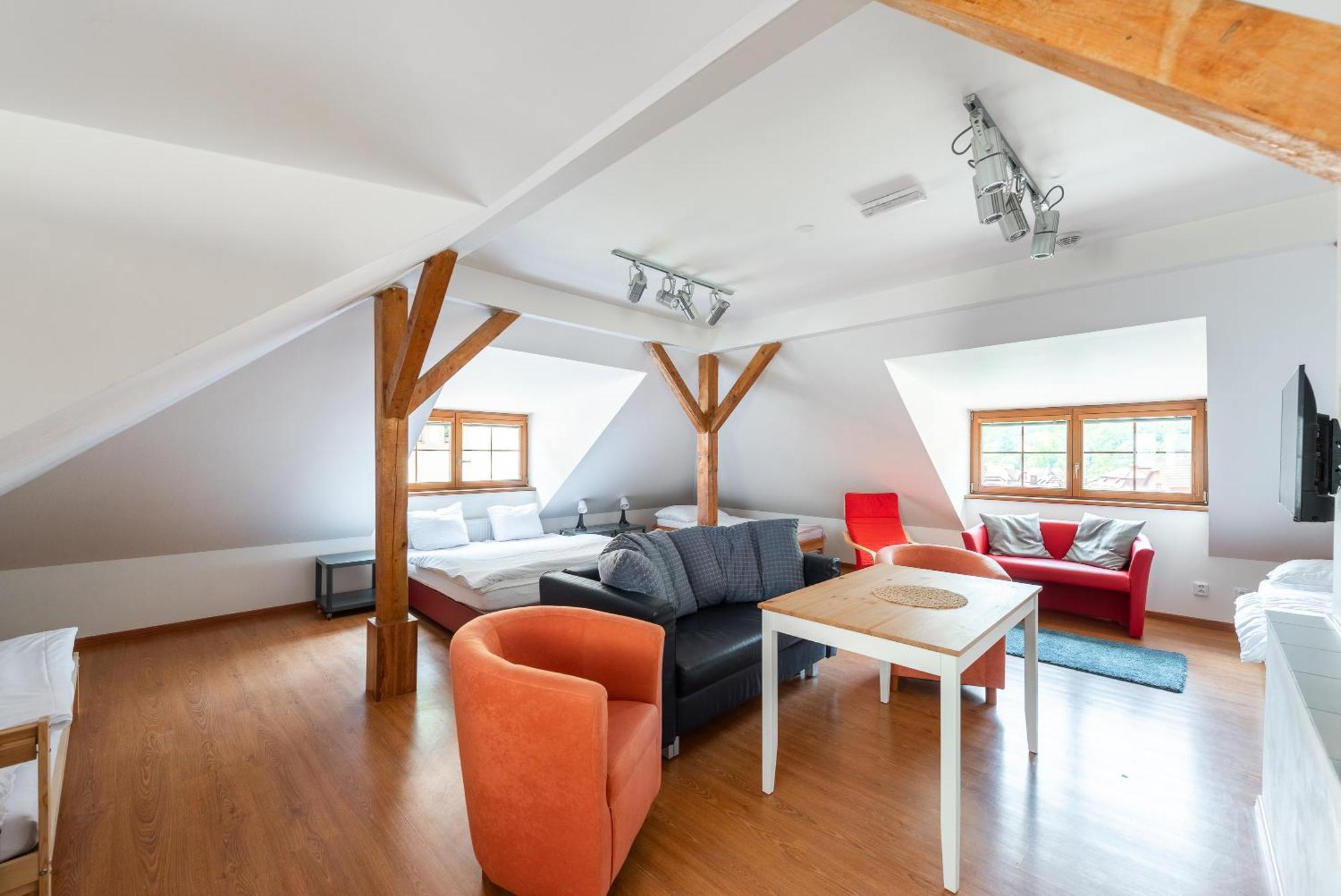 Apartman Muzeum Obchodu Karlštejn Exteriör bild
