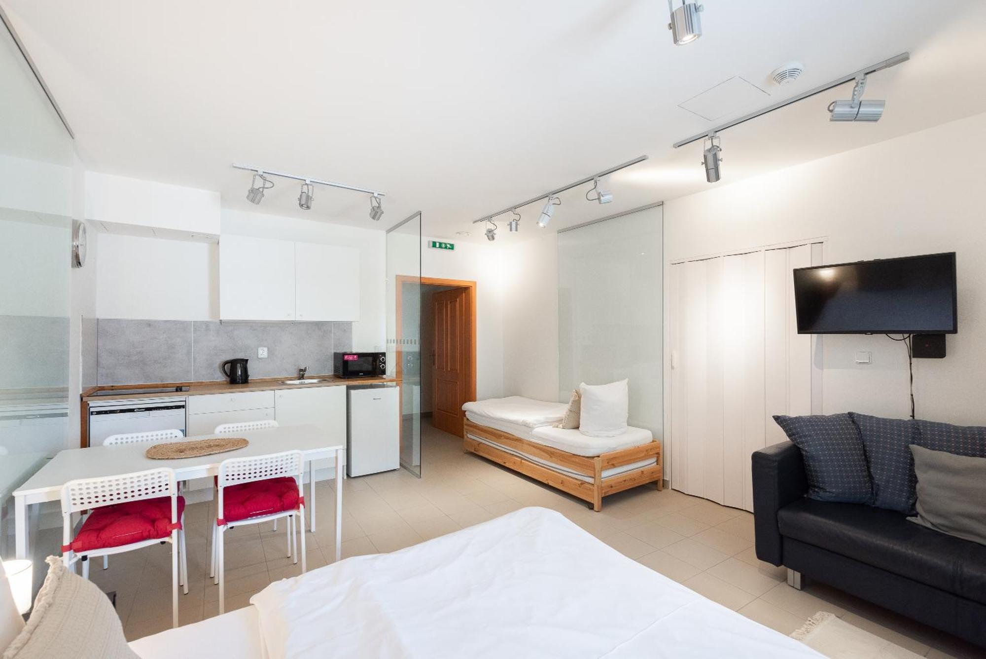 Apartman Muzeum Obchodu Karlštejn Exteriör bild