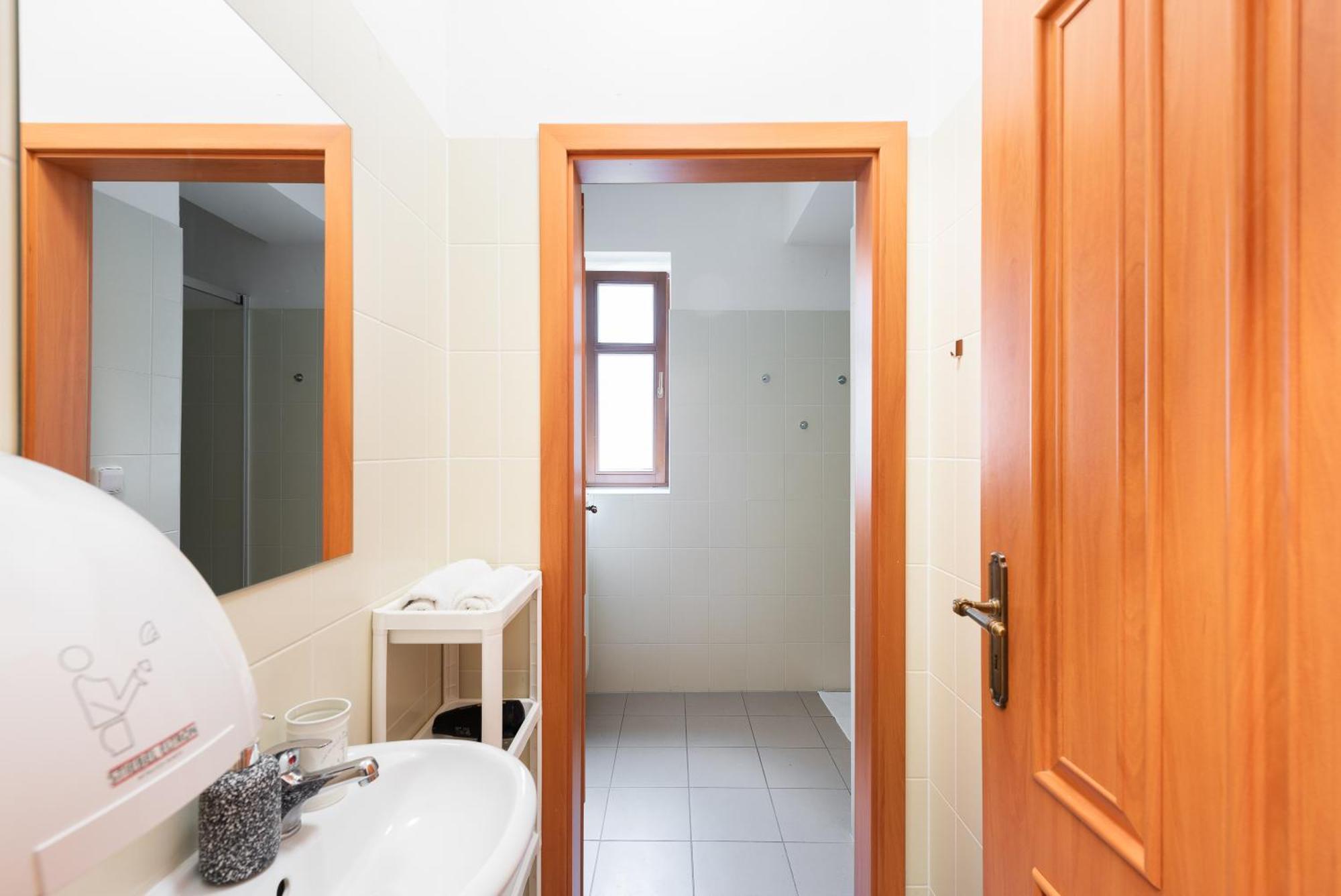 Apartman Muzeum Obchodu Karlštejn Exteriör bild
