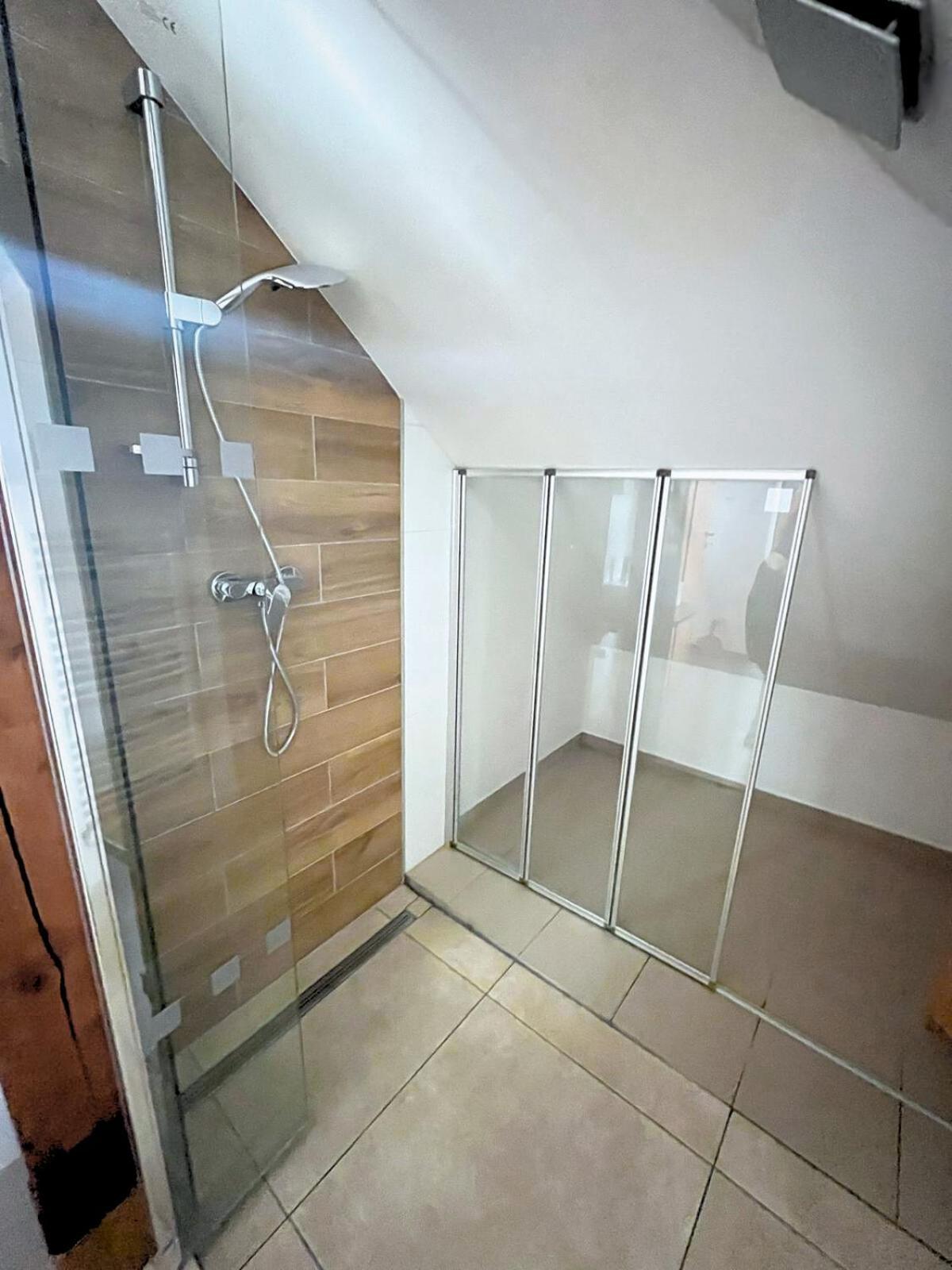 Apartman Muzeum Obchodu Karlštejn Exteriör bild