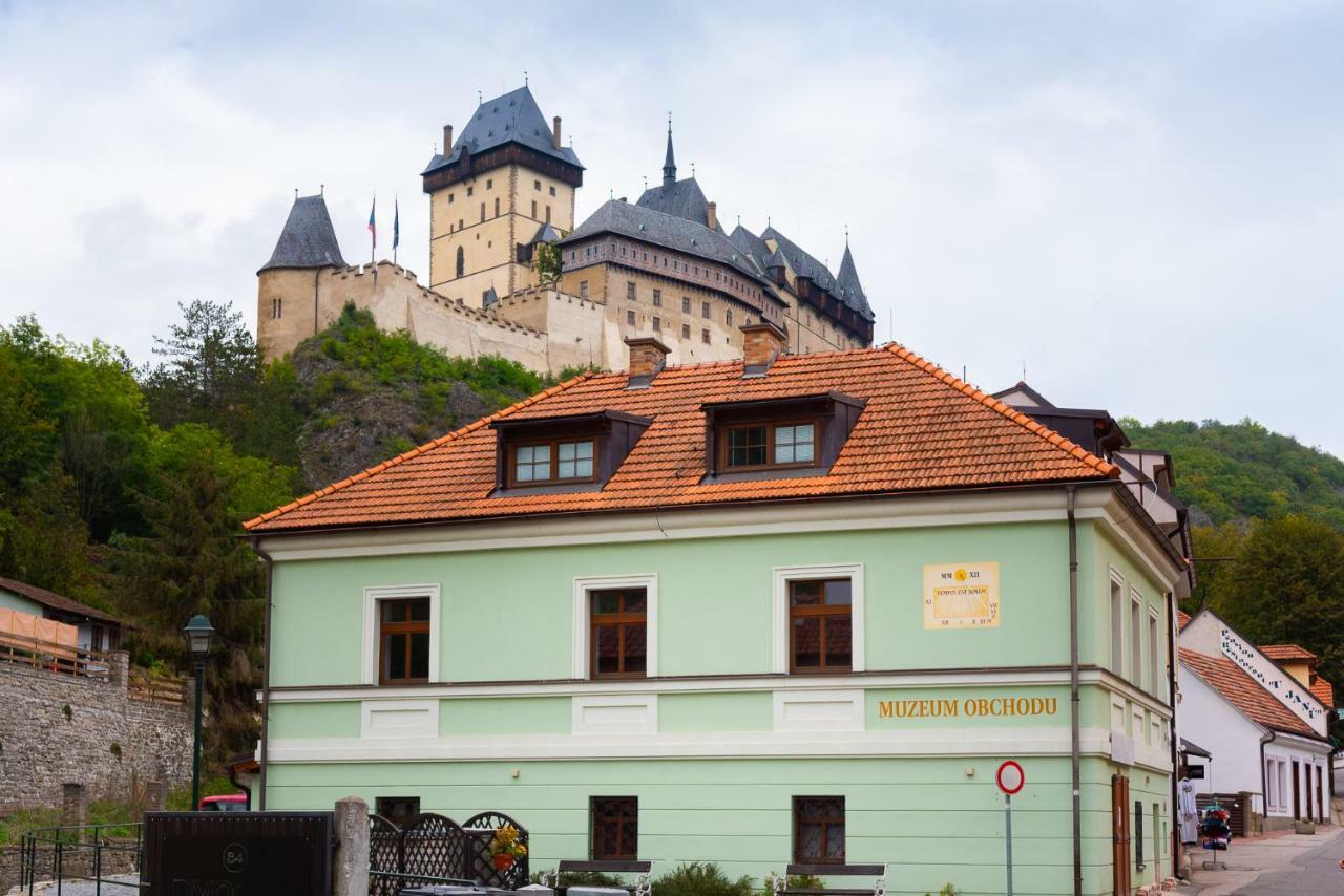 Apartman Muzeum Obchodu Karlštejn Exteriör bild
